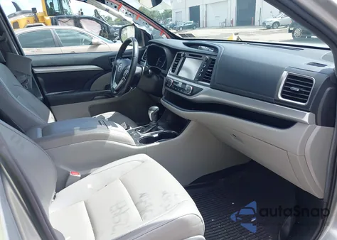 2019 Toyota Highlander Xle from USA, damaged, VIN 5TDJZRFH3KS610583